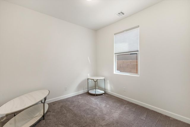 143 Suez Road NE, Albuquerque, NM 87124