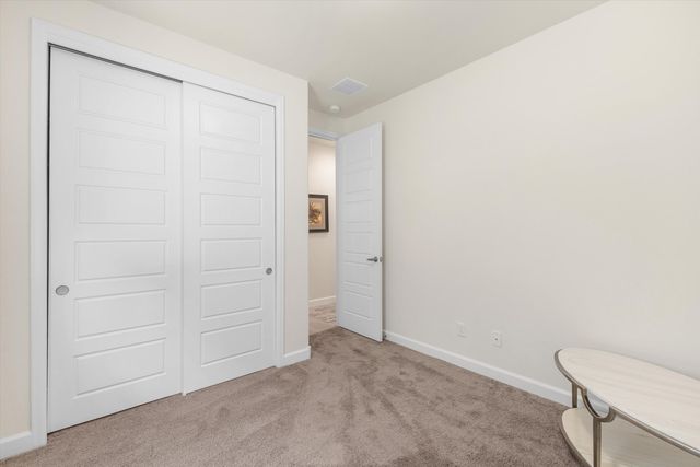 143 Suez Road NE, Albuquerque, NM 87124