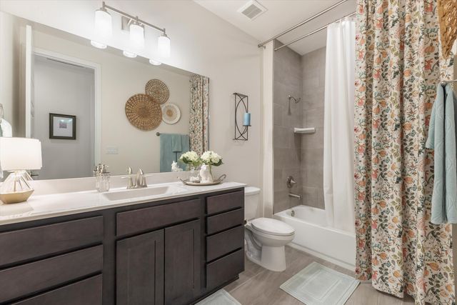 143 Suez Road NE, Albuquerque, NM 87124