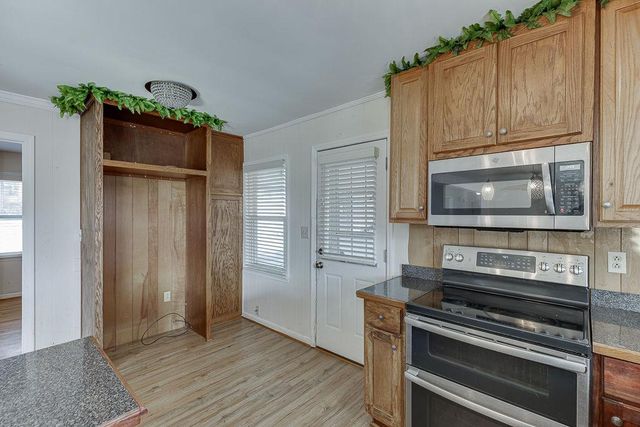 3104 Emerald Circle, Gainesville, GA 30501