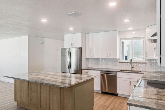 3050 PRINCETON AVENUE, Daytona Beach, FL 32118