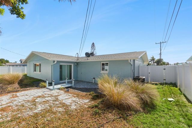 3050 PRINCETON AVENUE, Daytona Beach, FL 32118