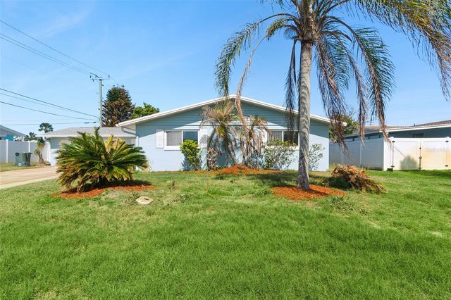 3050 PRINCETON AVENUE, Daytona Beach, FL 32118