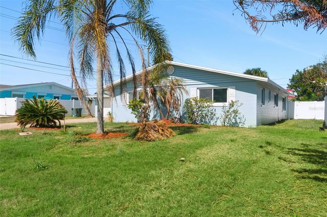 3050 PRINCETON AVENUE, Daytona Beach, FL 32118