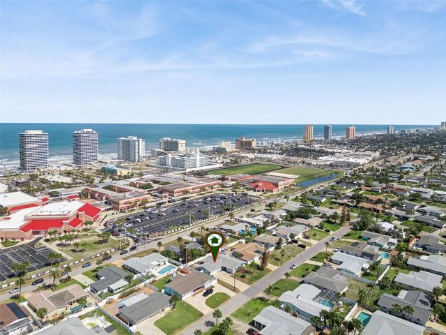 3050 PRINCETON AVENUE, Daytona Beach, FL 32118