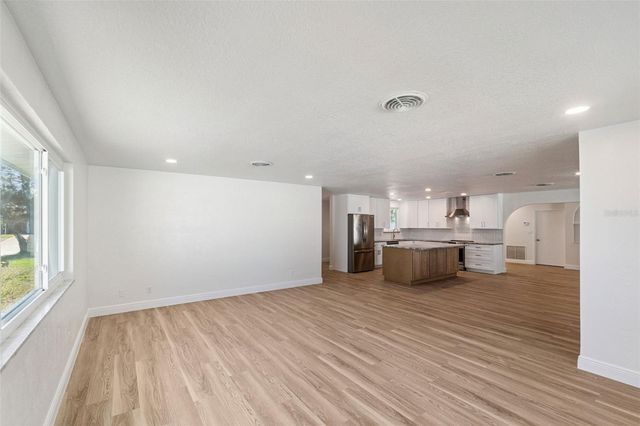 3050 PRINCETON AVENUE, Daytona Beach, FL 32118