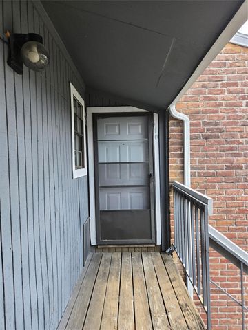 9550 Deering Drive 310, Houston, TX 77036