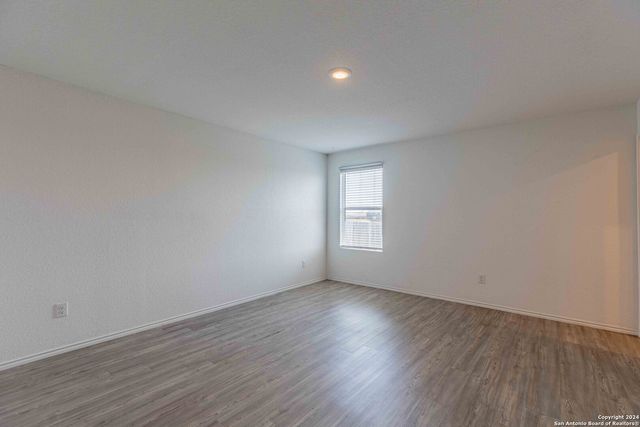 6562 Runaway Row, Converse, TX 78109