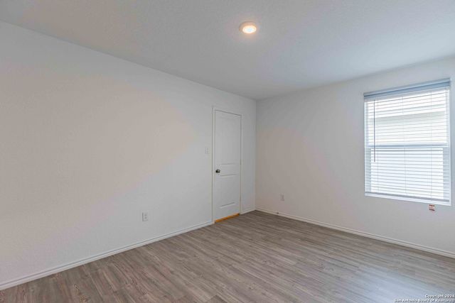 6562 Runaway Row, Converse, TX 78109