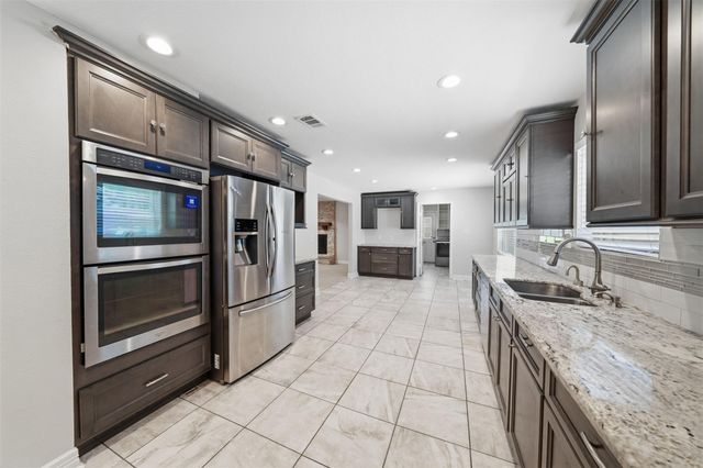 12854 Highland Hills Drive, Cypress, TX 77429