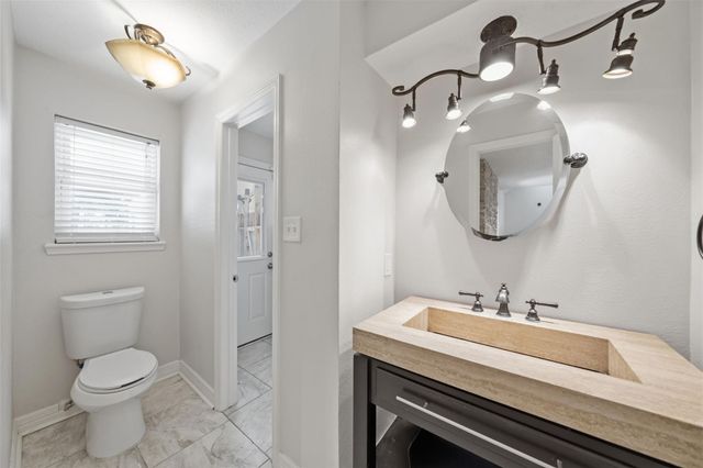 12854 Highland Hills Drive, Cypress, TX 77429