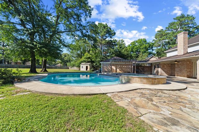 12854 Highland Hills Drive, Cypress, TX 77429