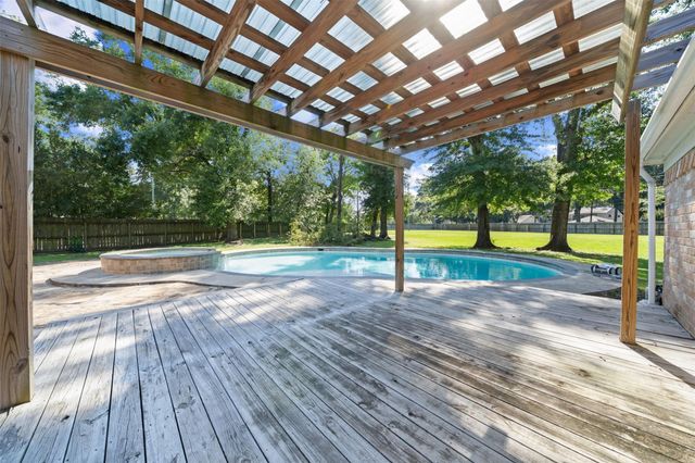 12854 Highland Hills Drive, Cypress, TX 77429