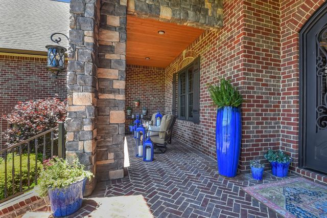 919 Philadelphia Rd, Lebanon, TN 37087