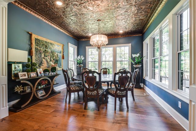 919 Philadelphia Rd, Lebanon, TN 37087