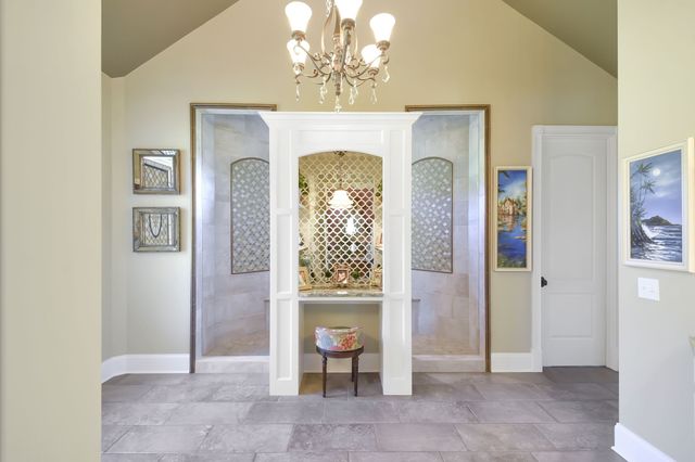 919 Philadelphia Rd, Lebanon, TN 37087