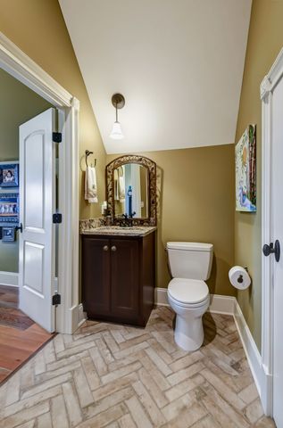 919 Philadelphia Rd, Lebanon, TN 37087