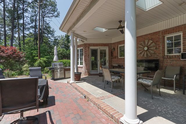 127 Sakonnet Trail, Pinehurst, NC 28374
