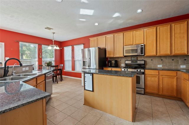 14807 Summer Knoll Lane, Houston, TX 77044