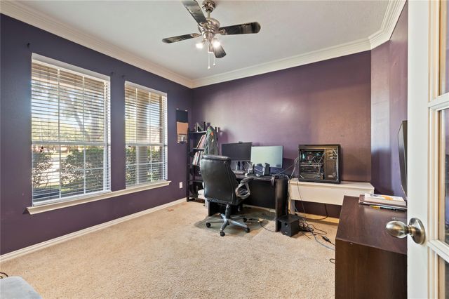 14807 Summer Knoll Lane, Houston, TX 77044