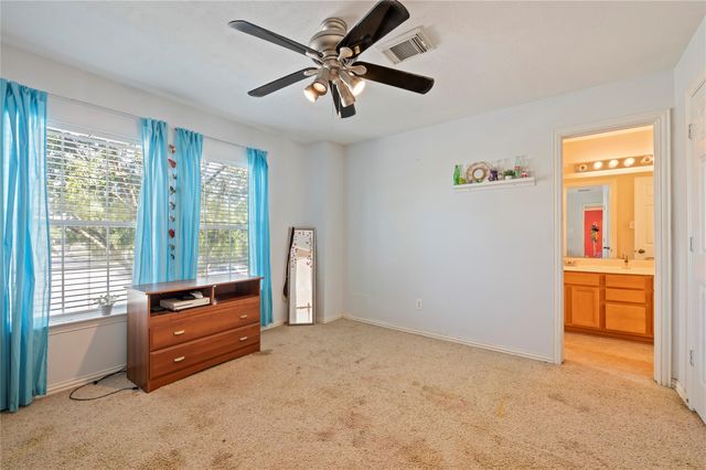 14807 Summer Knoll Lane, Houston, TX 77044