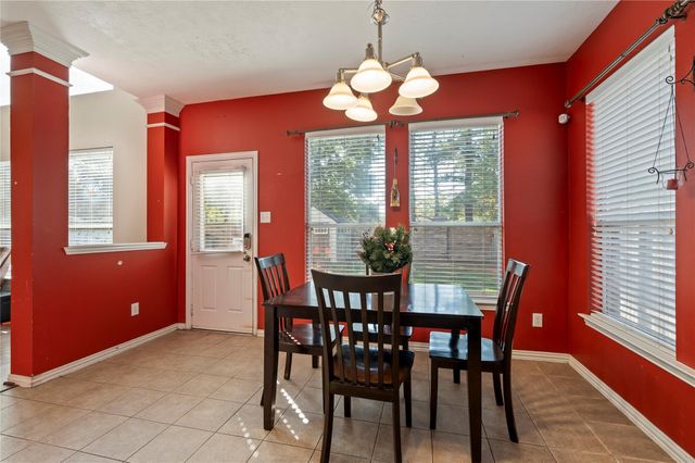 14807 Summer Knoll Lane, Houston, TX 77044