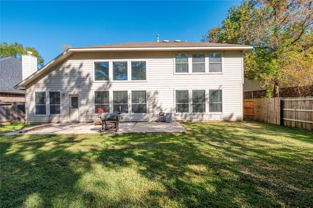 14807 Summer Knoll Lane, Houston, TX 77044