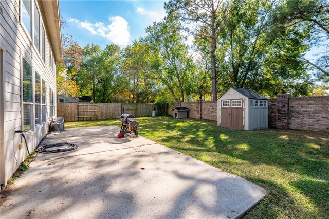 14807 Summer Knoll Lane, Houston, TX 77044