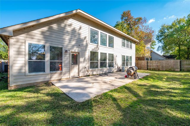 14807 Summer Knoll Lane, Houston, TX 77044