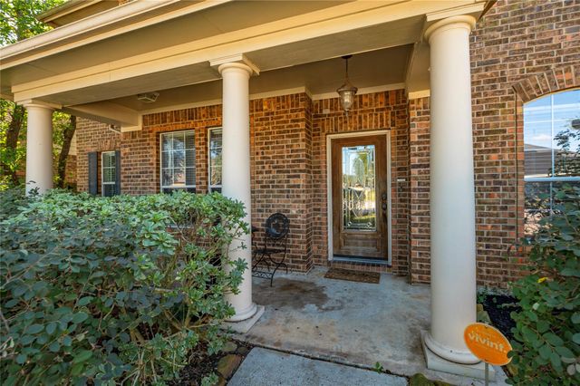 14807 Summer Knoll Lane, Houston, TX 77044