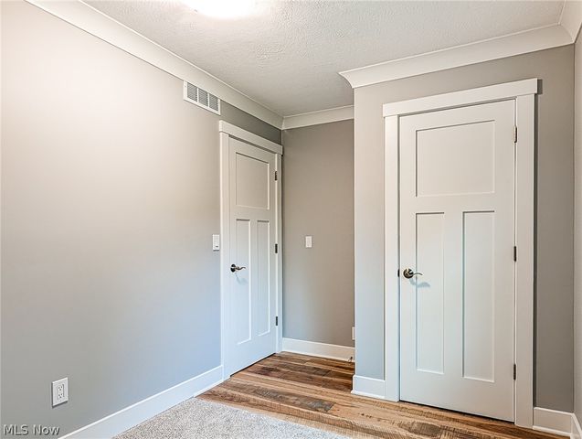 1101 Chaparrel Road SW, Hartville, OH 44632