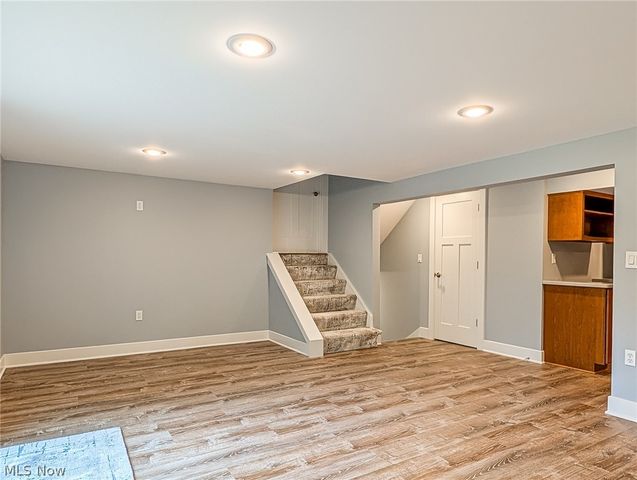 1101 Chaparrel Road SW, Hartville, OH 44632