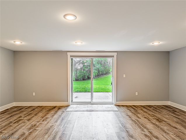 1101 Chaparrel Road SW, Hartville, OH 44632