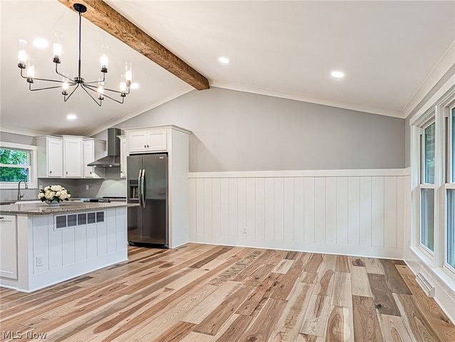 1101 Chaparrel Road SW, Hartville, OH 44632