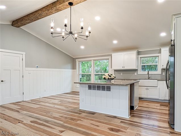 1101 Chaparrel Road SW, Hartville, OH 44632