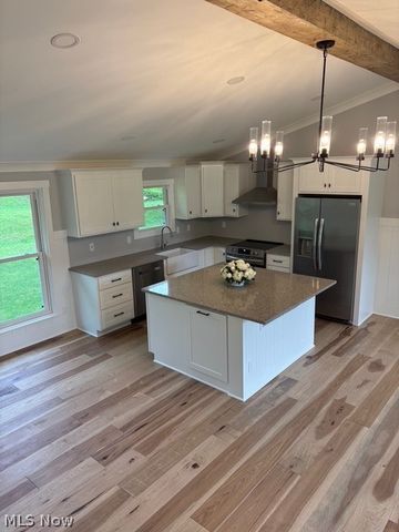 1101 Chaparrel Road SW, Hartville, OH 44632