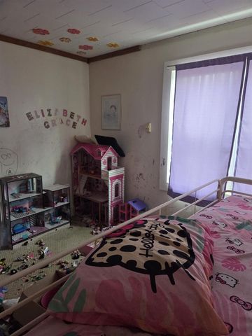 1103 DIVISION STREET, Wausaukee, WI 54177