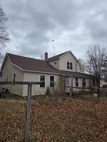 1103 DIVISION STREET, Wausaukee, WI 54177