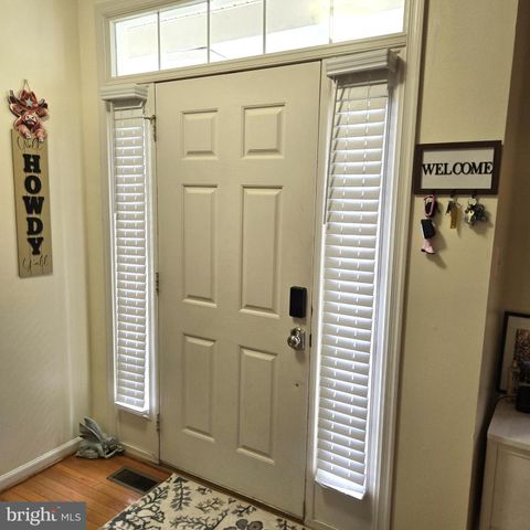 48 BATTLEFIELD DR, Charles Town, WV 25414