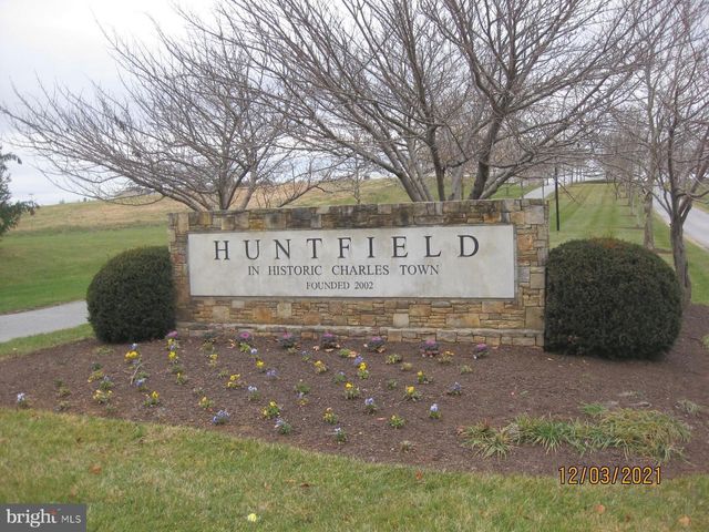 48 BATTLEFIELD DR, Charles Town, WV 25414