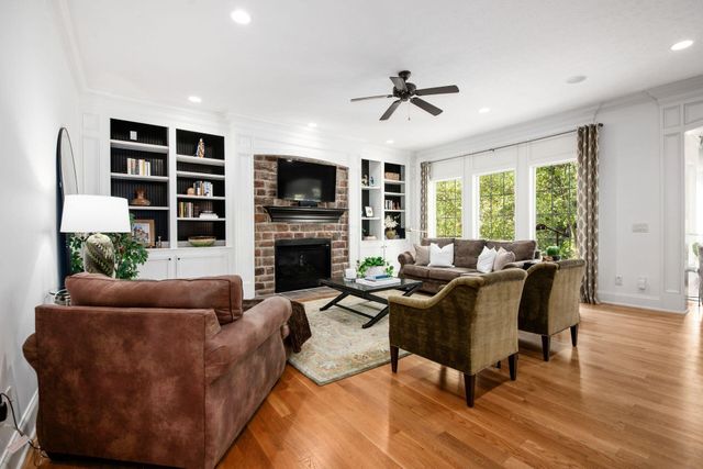 9533 Tartan Ridge Court, Dublin, OH 43017