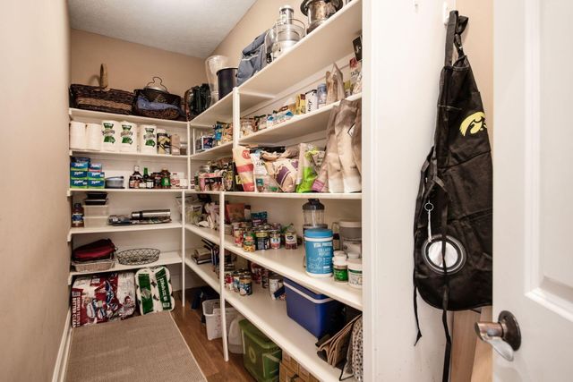 9533 Tartan Ridge Court, Dublin, OH 43017