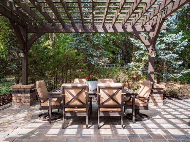 9533 Tartan Ridge Court, Dublin, OH 43017