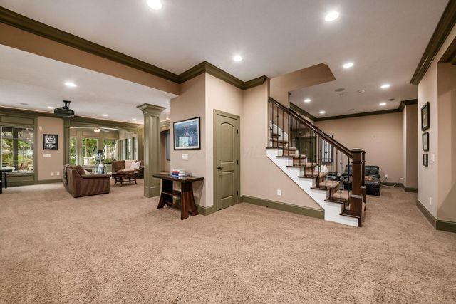 9533 Tartan Ridge Court, Dublin, OH 43017