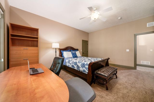 9533 Tartan Ridge Court, Dublin, OH 43017