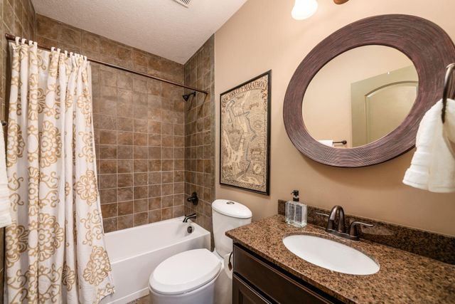 9533 Tartan Ridge Court, Dublin, OH 43017