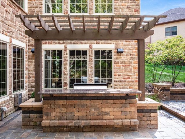 9533 Tartan Ridge Court, Dublin, OH 43017