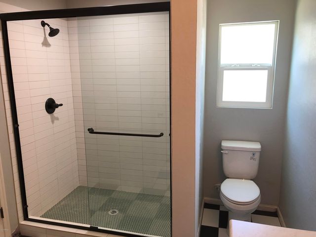 725 E Moreland Street, Phoenix, AZ 85006