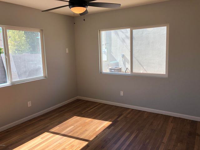 725 E Moreland Street, Phoenix, AZ 85006