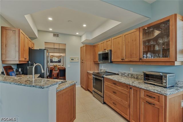 10010 SKY VIEW WAY 407, Fort Myers, FL 33913